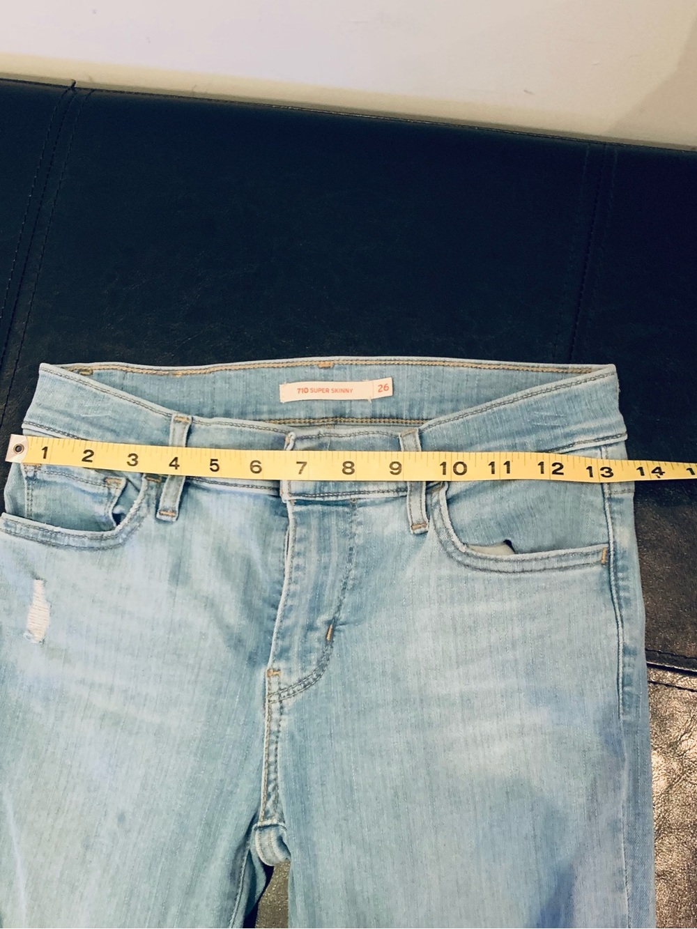 🩷LEVI’S🩷710 SUPER SKINNY LIGHT WASH DENIM. FACTORY DISTRESSED. - Picture 8 of 8